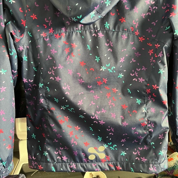 Girls spring jacket - Picture 3 of 3